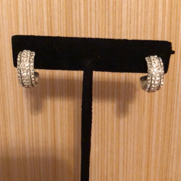 Beautiful Silver and Rhinestone Earrings - Picture 1 of 4